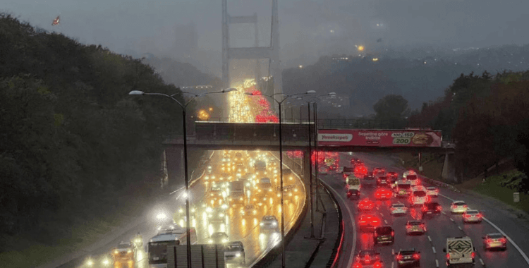 İstanbul 2025'te de dünyanın en kötü trafiğine sahip şehri seçildi