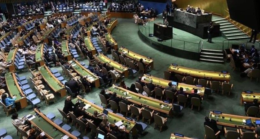 Meksika'dan BM'ye Venezüella çağrısı: 'Kan dökülmesini önleyin'