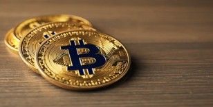 Bitcoin dakikalar içinde sert yükseldi, aynı hızla geri çekildi