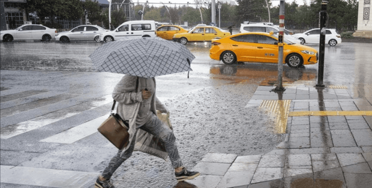 İstanbul dahil batı bölgelerinde yağış bekleniyor: İki il için sarı kodlu sağanak uyarısı verildi