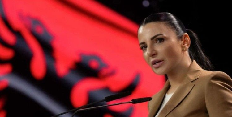 Arnavutluk Meclisi'nde, Başbakan Yardımcısı Balluku'nun göreve iadesi nedeniyle gerginlik yaşandı