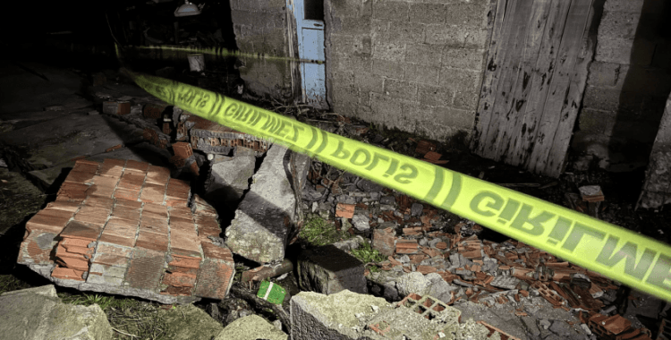 Bursa'da lodos nedeniyle bir kişi devrilen bahçe duvarının altında kalarak hayatını kaybetti