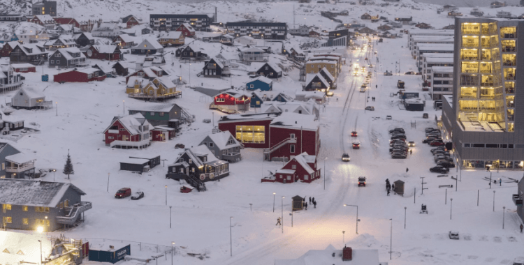 Fransa Grönland'da konsolosluk açacağını duyurdu