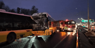 İstanbul'da 3 İETT otobüsü çarpıştı: Zincirleme kazada 5 kişi yaralandı