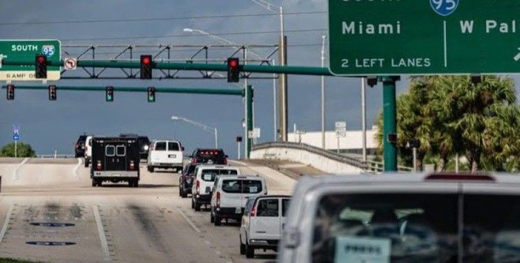 Trump Bulvarı’na hoş geldiniz: Batı Palm Beach’te ana yolun adı değişti