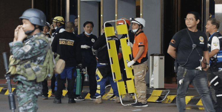 Filipinler açıklarında bir feribot battı: En az 15 ölü