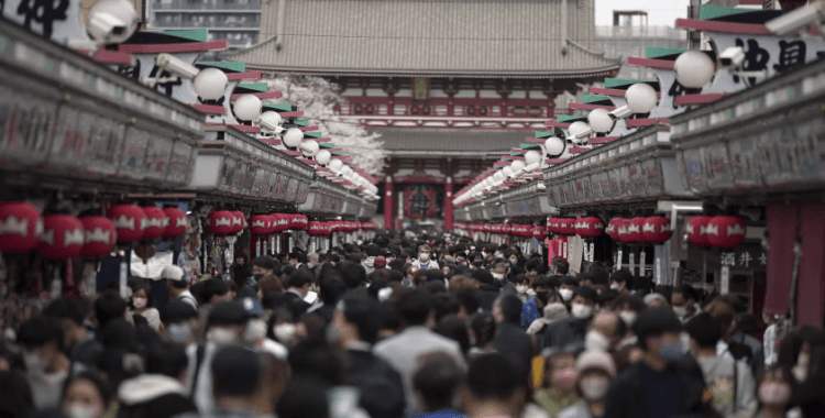 Çin’de rekor bayram hareketliliği : 9.5 milyar yolculuk bekleniyor