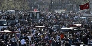 TÜİK araştırması: Mutlu olduğunu söyleyenlerin oranı yüzde 53,3'e çıktı