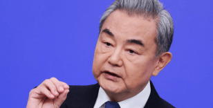 Çin Dışişleri Bakanı: Ortadoğu’daki çatışma hiç başlamamalıydı