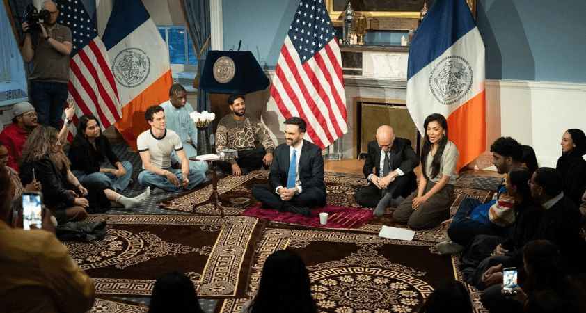 New York Belediye Başkanının verdiği iftar ABD siyasetini birbirine kattı