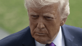 Trump, Göçmenlik ve Gümrük Muhafaza ekiplerini havaalanlarına göndermekle tehdit etti: 'Sabırsızlanıyorum'