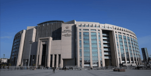 İş insanı Leyla Alaton'a ait bazı şirketlerin içini boşaltmakla suçlanan çalışanlara dava