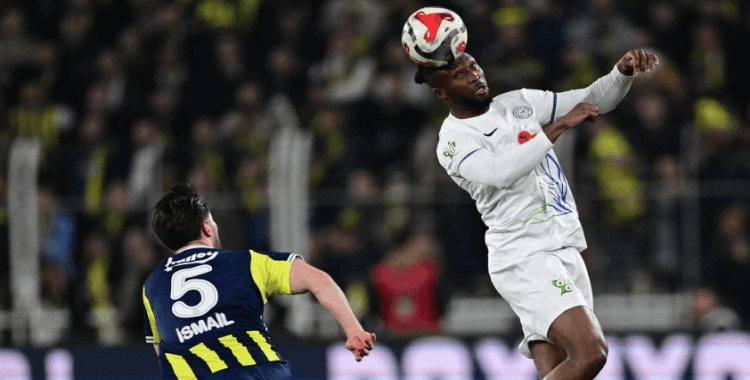 Fenerbahçe, Rizespor'la 2-2 berabere kaldı