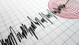 Japonya kıyılarında 7.4 büyüklüğünde deprem: 3 metrelik tsunami dalgaları bekleniyor