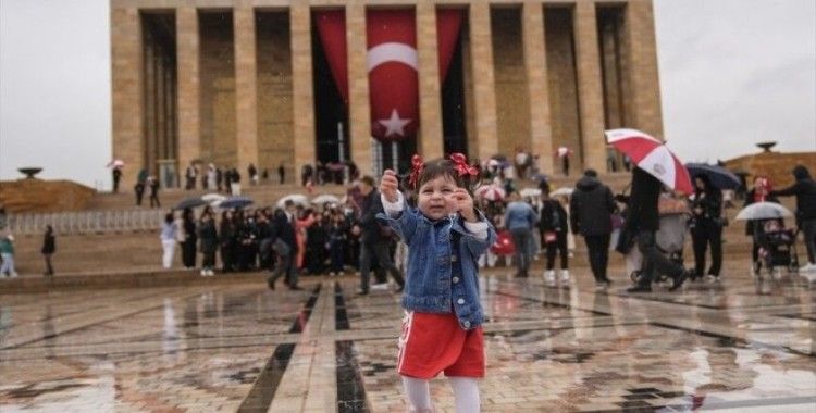 23 Nisan Ulusal Egemenlik ve Çocuk Bayramı coşkuyla kutlandı