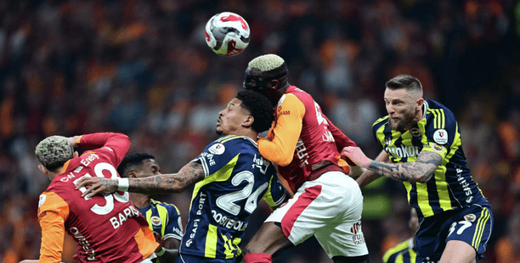 Derbide kazanan Galatasaray oldu: 3-0