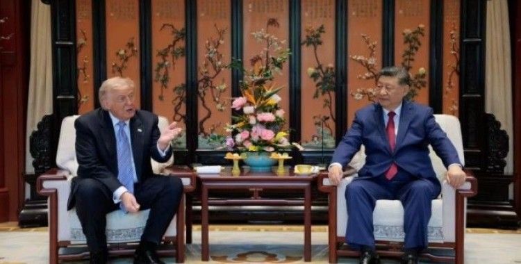Trump, "Biz Tayvan'a çok uzağız, Çin ise çok güçlü"