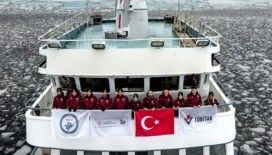 Türk bilim insanları Kuzey Kutbu'nda deniz buzu hattına ulaştı