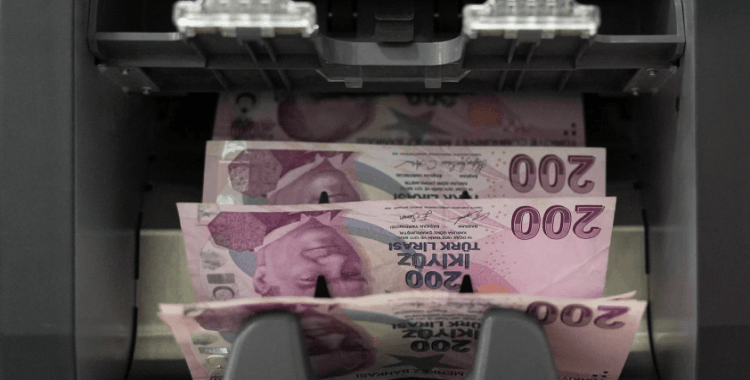 SGK açıkladı: Emekli maaş farklarının yatacağı tarih belli oldu