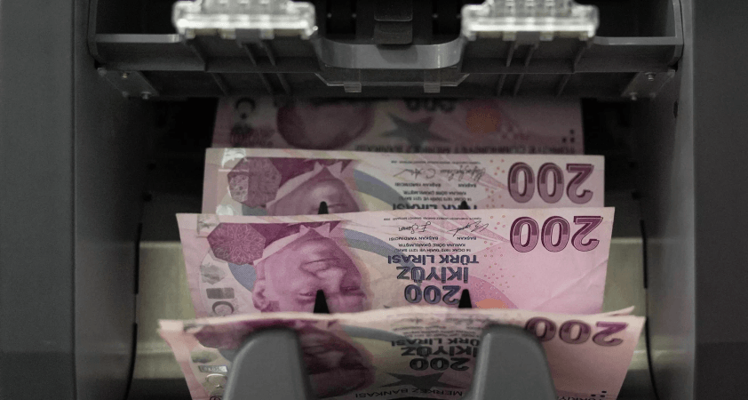 SGK açıkladı: Emekli maaş farklarının yatacağı tarih belli oldu