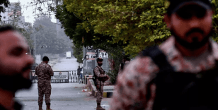 Pakistan'da polis noktasına saldırı: 11 polis öldü