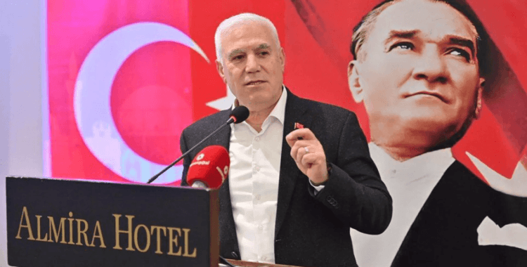 Bursa Büyükşehir Belediye Başkanı Mustafa Bozbey CHP'den istifa etti