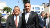 Çiğli Belediye Başkanı Yıldız'ın aracına silahlı saldırı