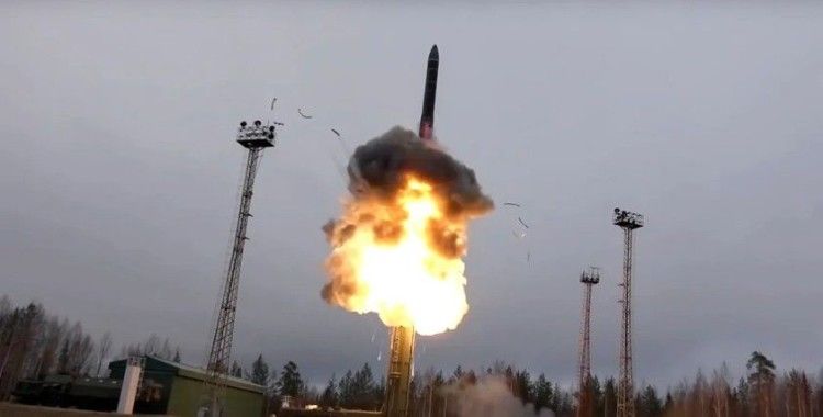 Bloomberg: Kremlin çevresinde nükleer seçenek tartışılıyor