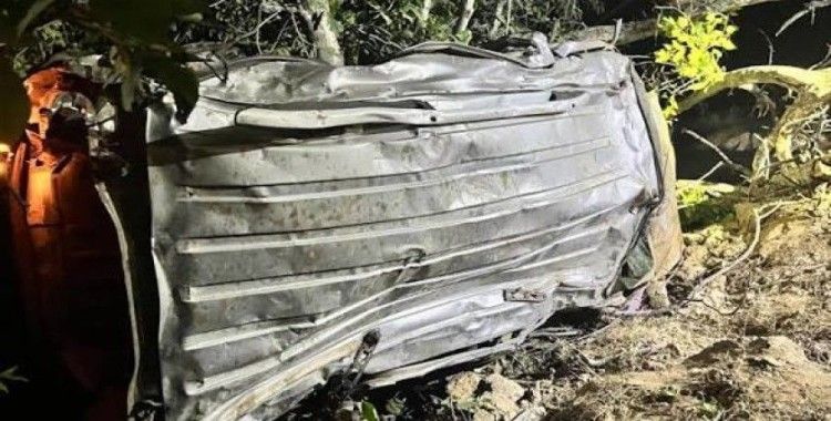 Bingöl'de araç uçuruma yuvarlandı: 4 ölü, 5 ağır yaralı