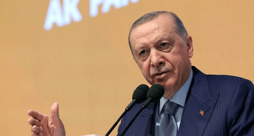 Erdoğan: En utanç verici kitap katliamları demokrasinin askıya alındığı darbe dönemlerinde yaşanmıştır