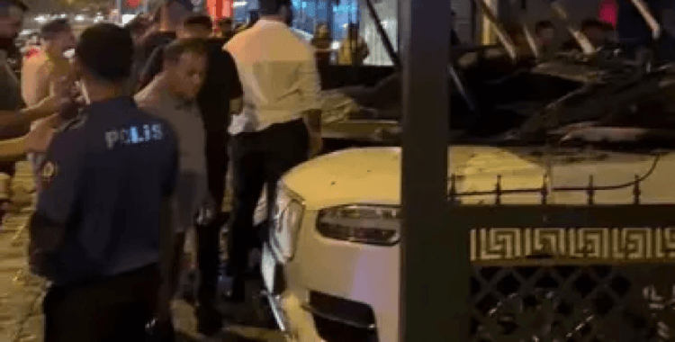 Suç örgütü adına oto galeriyi kundaklayan 3 kişiye gözaltı