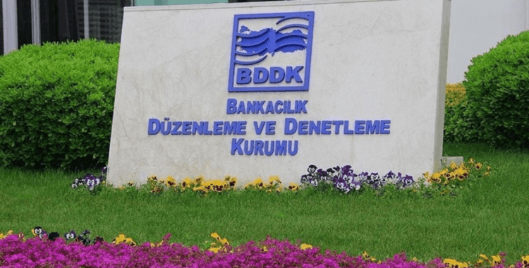 İran bankası Bank Mellat'ın Türkiye'deki faaliyet izni kaldırıldı