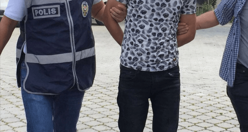 Sosyal medya fenomenlerine operasyon: 10 kişi gözaltına alındı