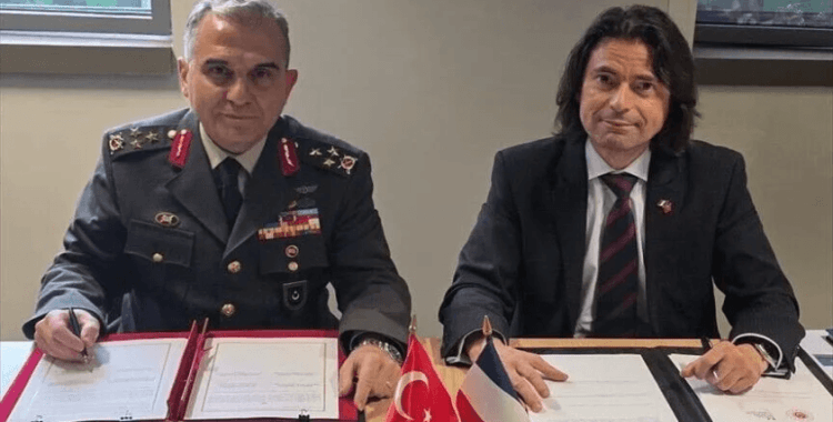 Türkiye ile Fransa arasında 'Savunma İş Birliği Yol Haritası' imzalandı