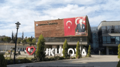 Adana Çukurova Belediyesi'ne operasyon: Binada arama yapılıyor
