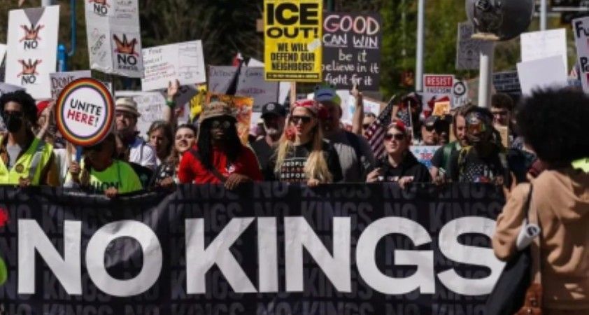 ABD genelinde Trump'a karşı “Kral istemiyoruz” protestoları
