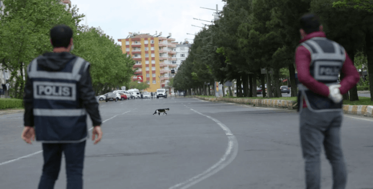 İçişleri Bakanı Çiftçi: Terörsüz Türkiye süreci içinde Doğu ve Güneydoğu'da 2 bin 63 yol kontrol noktası kaldırıldı
