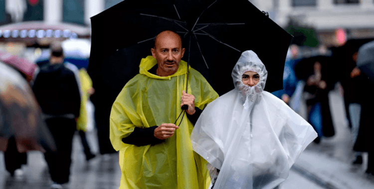 Meteoroloji'den yeni hava durumu uyarısı: İstanbullular yarına dikkat